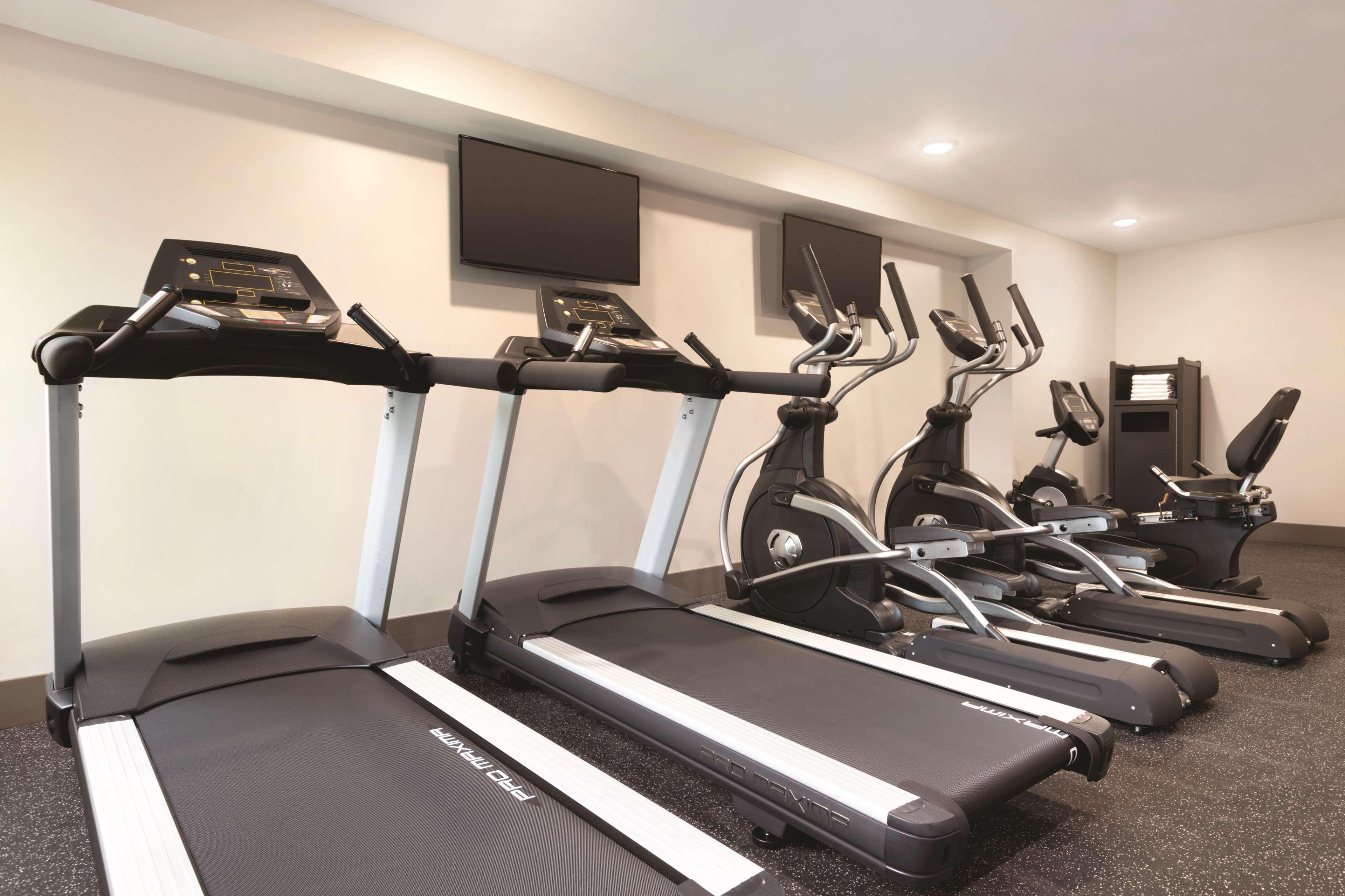 Radisson Hotel Charlotte Airport Екстериор снимка